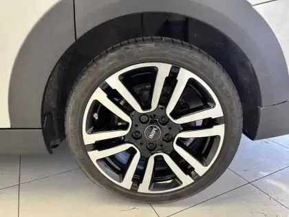 Photo 14 Mini Mini Hatch 5 Portes Cooper 136 ch DKG7