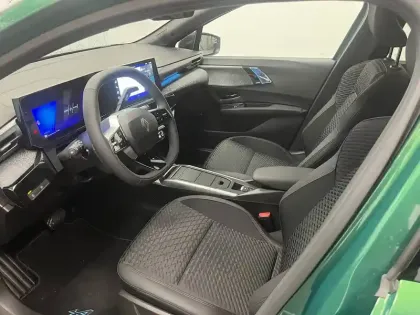 Photo 37 Renault Clio  E-Tech full hybrid 160 ch