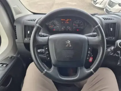 Photo 76 Peugeot Boxer  TOLE 3.3 T L2H2 BLUEHDI 140 S&S BVM6