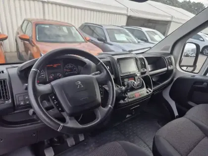 Photo 24 Peugeot Boxer  TOLE 3.3 T L2H2 BLUEHDI 140 S&S BVM6