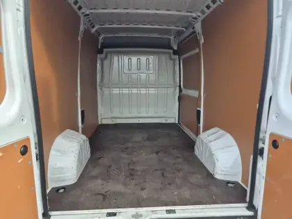 Photo 66 Peugeot Boxer  TOLE 3.3 T L2H2 BLUEHDI 140 S&S BVM6