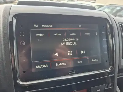 Photo 54 Peugeot Boxer  TOLE 3.3 T L2H2 BLUEHDI 140 S&S BVM6