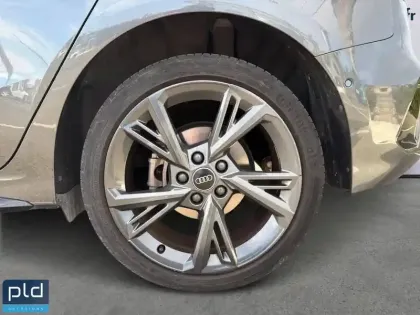 Photo 17 Audi A3  Sportback 40 TFSIe 204 S tronic 6