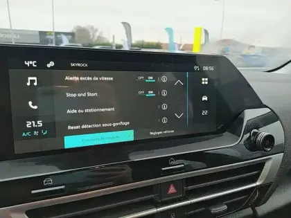 Photo 37 Citroën C4  Hybride 100 e-DCS6