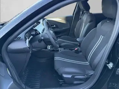 Photo 10 Opel Corsa  1.2 Turbo 100 ch BVM6