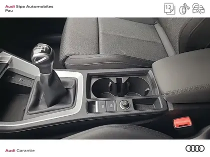 Photo 23 Audi Q3  35 TFSI 150 ch