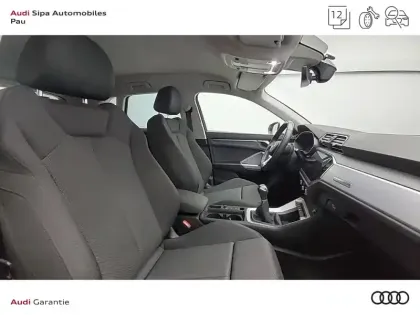 Photo 7 Audi Q3  35 TFSI 150 ch