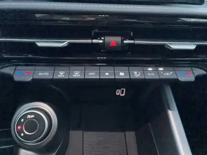 Photo 26 Alfa Romeo Tonale  1.5 Ibrida 160 ch VGT TCT7