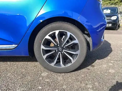 Photo 87 Renault Clio  E-Tech full hybrid 145 ch GSR2