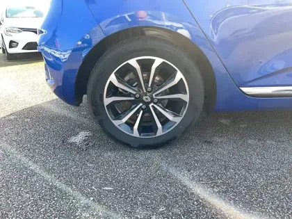 Photo 37 Renault Clio  E-Tech full hybrid 145 ch GSR2