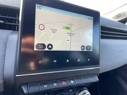 Photo 90 Renault Clio  E-Tech full hybrid 145 ch GSR2