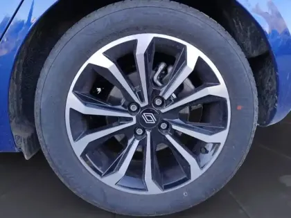 Photo 41 Renault Clio  E-Tech full hybrid 145 ch GSR2