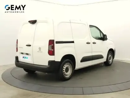 Photo 17 Peugeot Partner  FOURGON STANDARD 650 KG BLUEHDI 100 S&S BVM5