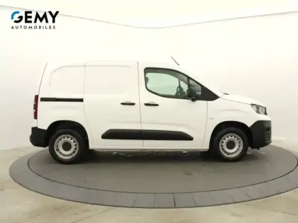 Photo 45 Peugeot Partner  FOURGON STANDARD 650 KG BLUEHDI 100 S&S BVM5