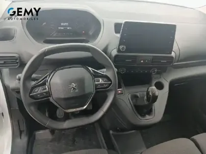 Photo 28 Peugeot Partner  FOURGON STANDARD 650 KG BLUEHDI 100 S&S BVM5