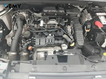 Photo 11 Peugeot Partner  FOURGON STANDARD 650 KG BLUEHDI 100 S&S BVM5