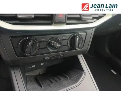 Photo 13 Seat Arona  1.0 TSI 95 ch Start/Stop BVM5