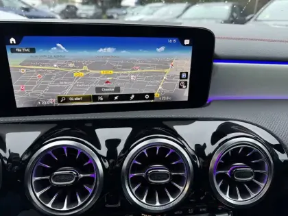 Photo 10 Mercedes CLA  Shooting Brake 200 d 8G-DCT