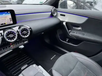 Photo 8 Mercedes CLA  Shooting Brake 200 d 8G-DCT