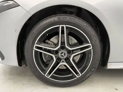 Photo 17 Mercedes Classe A  250 e Hybrid EQ 8G-DCT