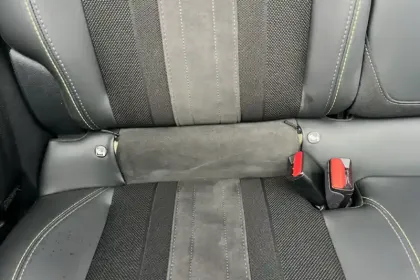 Photo 32 Peugeot 208  Electrique 50 kWh 136ch