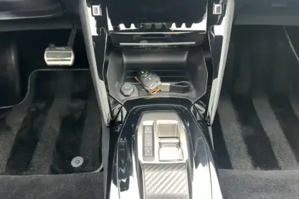 Photo 22 Peugeot 208  Electrique 50 kWh 136ch