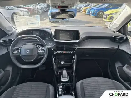 Photo 33 Peugeot 208  Electrique 50 kWh 136ch