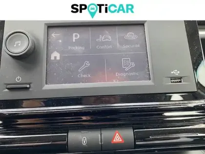 Photo 55 Citroën C3  PureTech 83 ch BVM5