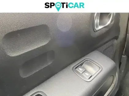 Photo 82 Citroën C3  PureTech 83 ch BVM5