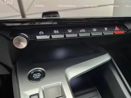 Photo 14 Peugeot 308  SW BlueHDi 130ch S&S EAT8