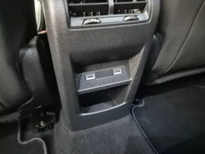 Photo 20 Peugeot 308  SW BlueHDi 130ch S&S EAT8