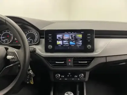 Photo 12 Skoda Kamiq  1.0 TSI Evo 110 ch BVM6