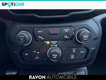 Photo 44 Jeep Renegade  1.3 Turbo T4 190 ch PHEV AT6 4xe eAWD