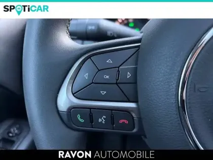 Photo 6 Jeep Renegade  1.3 Turbo T4 190 ch PHEV AT6 4xe eAWD