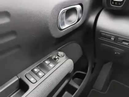 Photo 22 Citroën C3 Aircross  PureTech 130 S&S EAT6