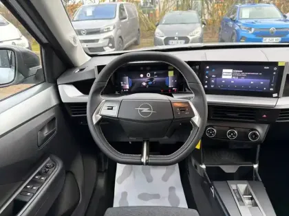 Photo 8 Opel Frontera  1.2 Turbo Hybrid 110 ch e-DCT6