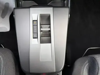 Photo 13 Opel Frontera  1.2 Turbo Hybrid 110 ch e-DCT6