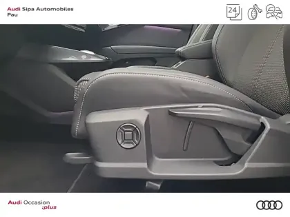 Photo 34 Audi Q4  e-tron 45 285 ch 82 kWh