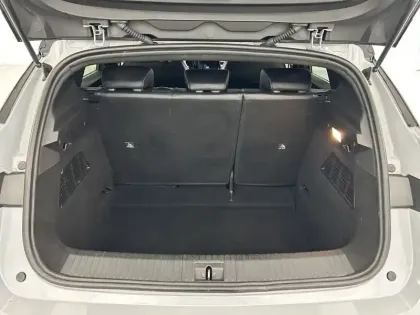 Photo 21 Renault Megane  E-Tech 220 ch autonomie confort AC7