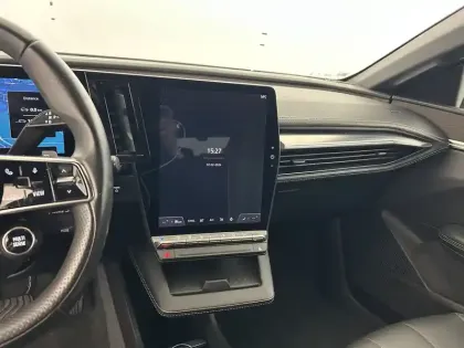 Photo 13 Renault Megane  E-Tech 220 ch autonomie confort AC7