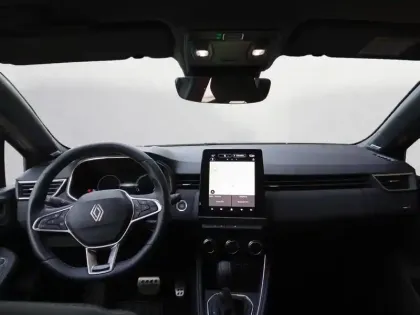 Photo 13 Renault Clio  E-Tech full hybrid 145 ch GSR2