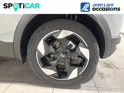 Photo 12 Renault Captur  E-Tech full hybrid 160 ch