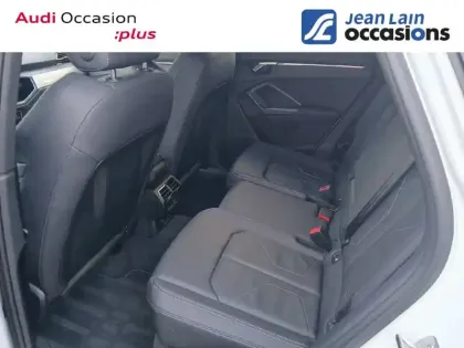 Photo 19 Audi Q3  35 TFSI 150 ch S tronic 7