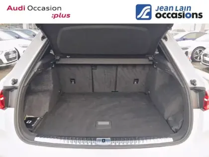 Photo 9 Audi Q3  35 TFSI 150 ch S tronic 7
