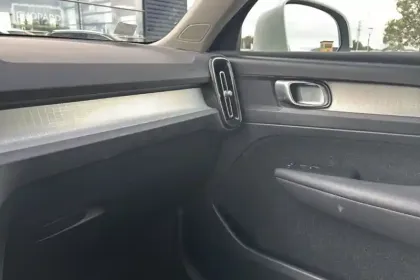 Photo 30 Volvo Xc40  D3 AdBlue 150 ch Geartronic 8