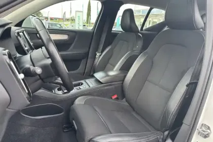 Photo 9 Volvo Xc40  D3 AdBlue 150 ch Geartronic 8