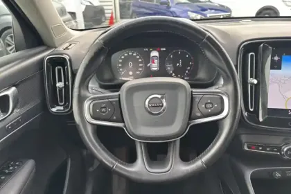 Photo 18 Volvo Xc40  D3 AdBlue 150 ch Geartronic 8