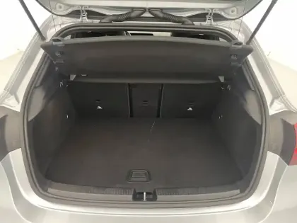 Photo 13 Mercedes Classe A  250 e Hybrid EQ 8G-DCT