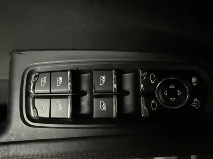 Photo 8 Porsche Macan  S 3.0 354 ch