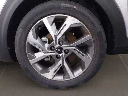 Photo 13 Kia Stonic  1.0 T-GDi 100 ch DCT7